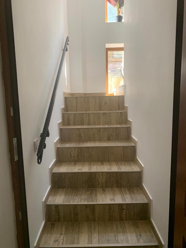 B House Буштени Экстерьер фото